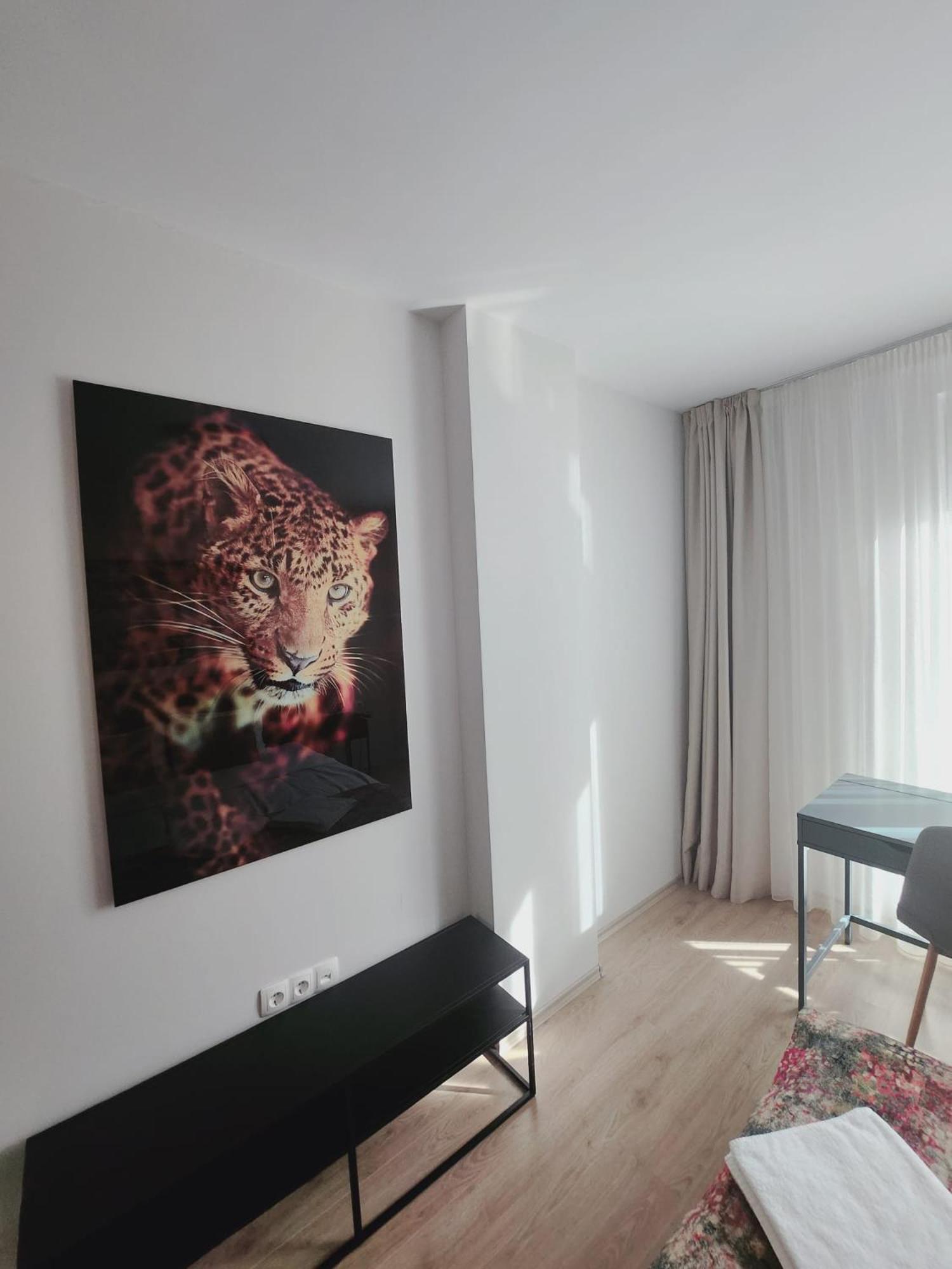 Vienna A Lovely Two Bedrooms Apartment With Parking София Екстериор снимка
